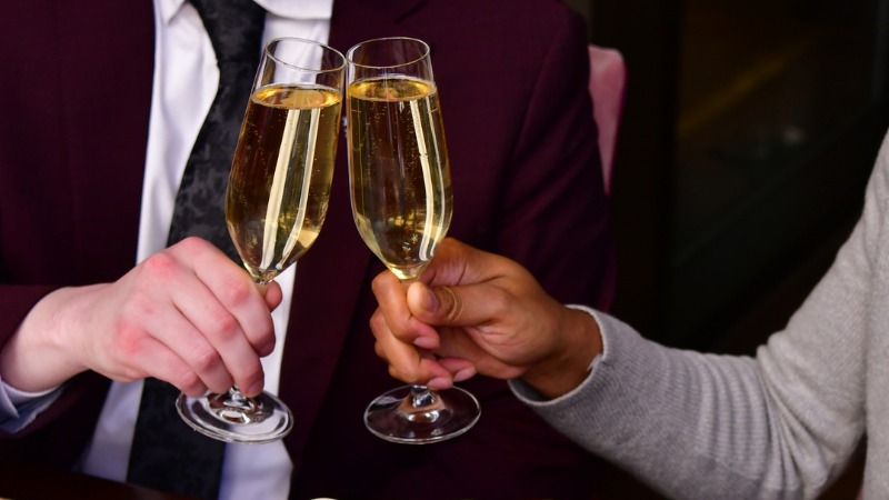 NEW YEAR’S EVE DINNER AT BLOOM & BEE 