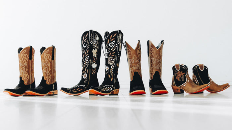 LANE BOOTS BLUE BOTTOM POP-UP 